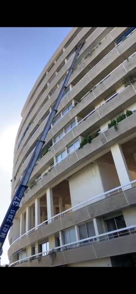 MONTE MEUBLE 37METRES GRAND HAUTEUR A MARSEILL